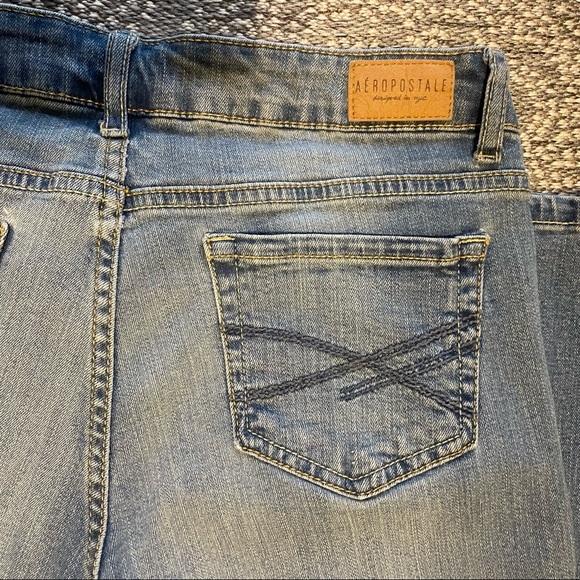 AEROPOSTALE Light Wash Skinny Jeggings Size 8 Regular - Picture 9 of 9